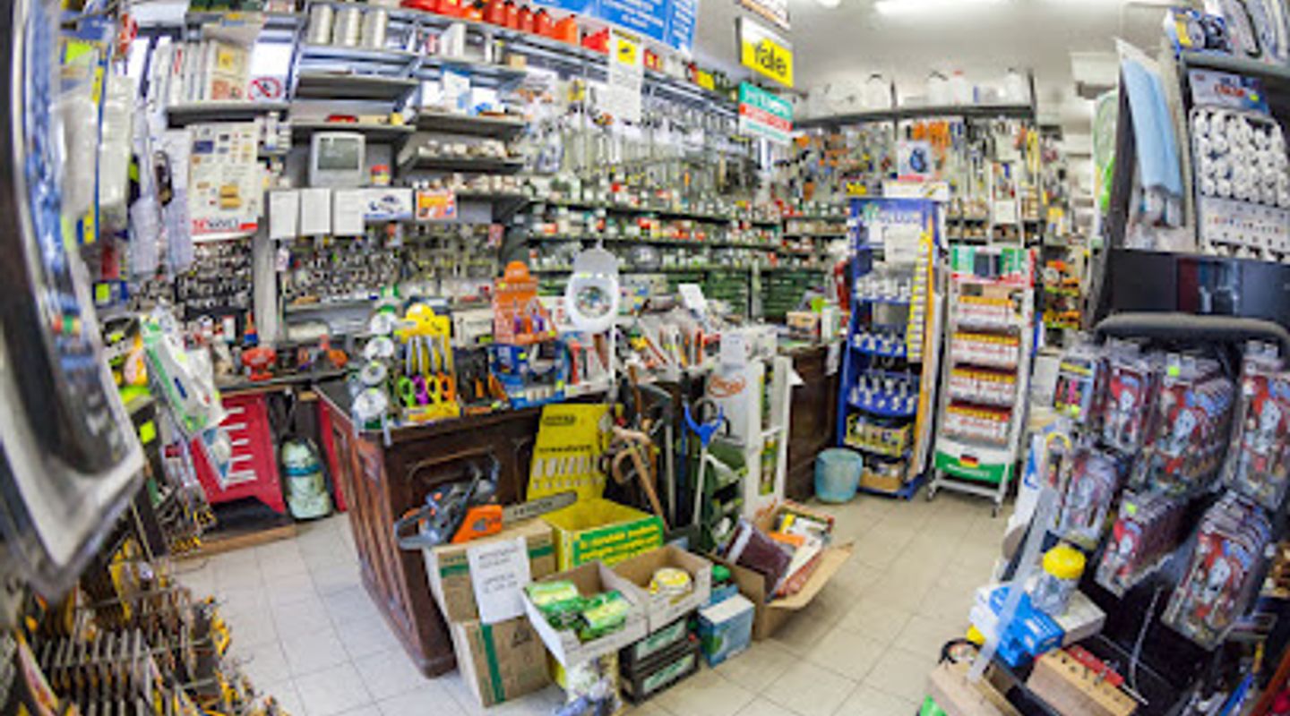 Gmc General Store Snc