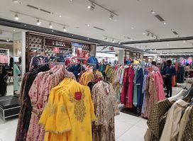 Lifestyle Stores