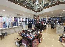 The Raymond Shop