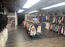 Lonia Vintage