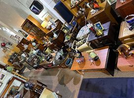 Rivivo Furniture Shop