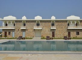 ClarksInn Suites Ranthambore
