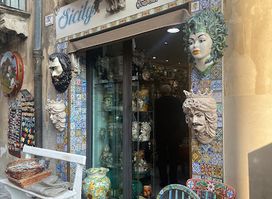 Bijoux and Bags