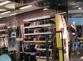 G-Star RAW Store