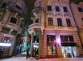Solo Karaoke & Music Bar