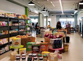 Simply Nourished Market & Mercantile