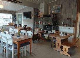Høvringen Landhandleri & Kafe