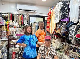 Nur-aimar's Gift Shop Batik