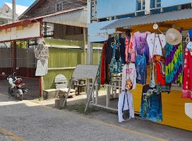 Hippie happy gift shop