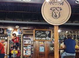 Mujica Pizza & Café