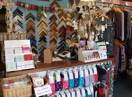 Simply Gorgeous Gifts with Scotia Framing