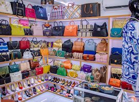 Purses Shop