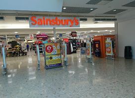 Oaks Shopping Centre