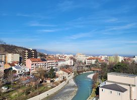 Comodita Home - Pejë