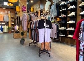 Wild Clothing ( Hay Salam )