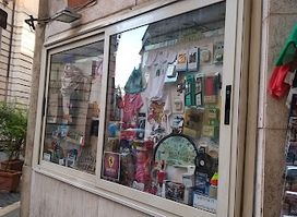 souvenir shop