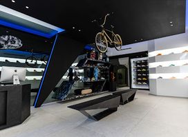 NEW CANNES « Sneakers Shop »