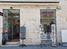 SOUVENIR SHOP TRIESTE