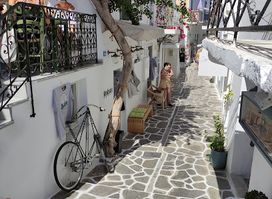 Robini Paros