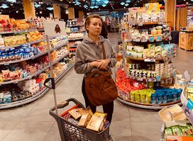 Sady Pobedy Shopping Mall