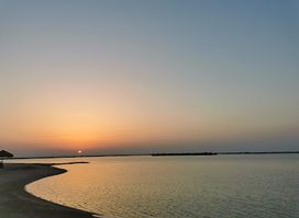 Al Thakeera Beach
