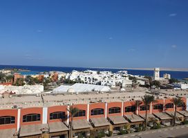 Cleopatra Bazar Corniche Branch