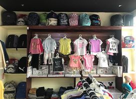 Ari's Online Shopping outlet