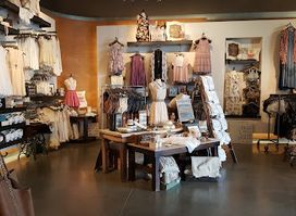 Altar'd State Shops at Stonefield
