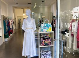 Mentanasedici Boutique Pinko