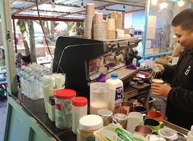 8415 FT. CAFE
