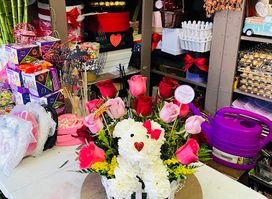 Violet's Boutique & Gifts