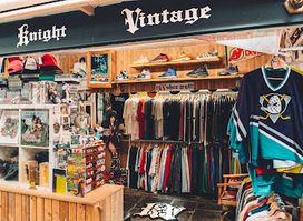 Knight Vintage