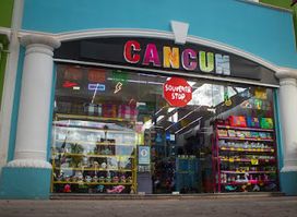 Cancun Souvenir Stop