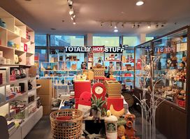 TotallyHotStuff | Retail Store | Corporate Gifts Showroom