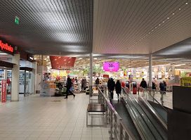 Shopping center Ostmala