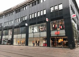 H&M