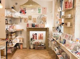 Deux Heures Seize - Concept store
