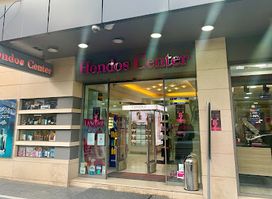 Hondos Center