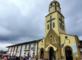 Plaza de Bolívar Salento
