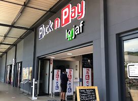 Pick n Pay The Crescent