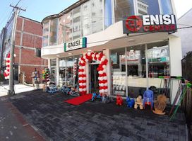 Enisi Center