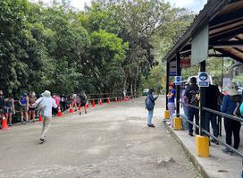 Parada de buses Machu Picchu