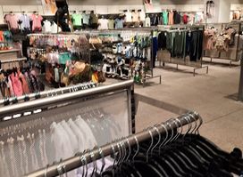 H&M