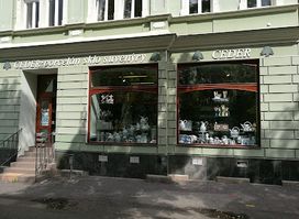 Ceder prodej porcelánu, skla a lustrů