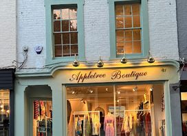 Appletree boutique