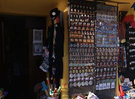 Suvenir Shop