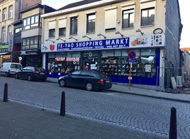Ye-Yao Shopping Markt