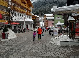 Skifürst - rent a ski - Saalbach