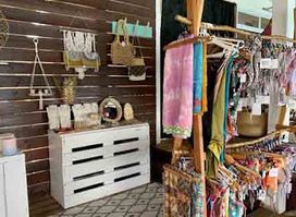 Saint James Store Mahana