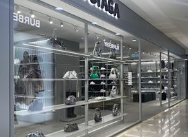 BALENCIAGA